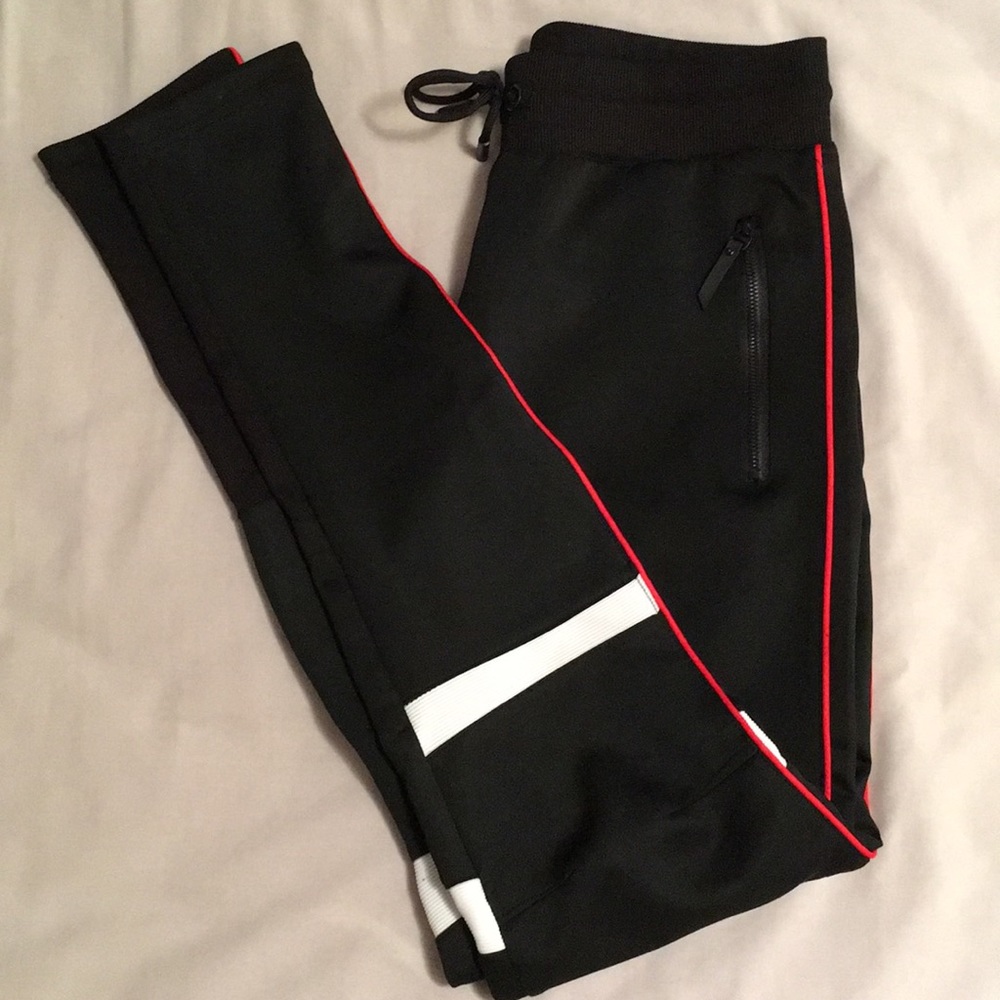 Retro Distrikt Joggers